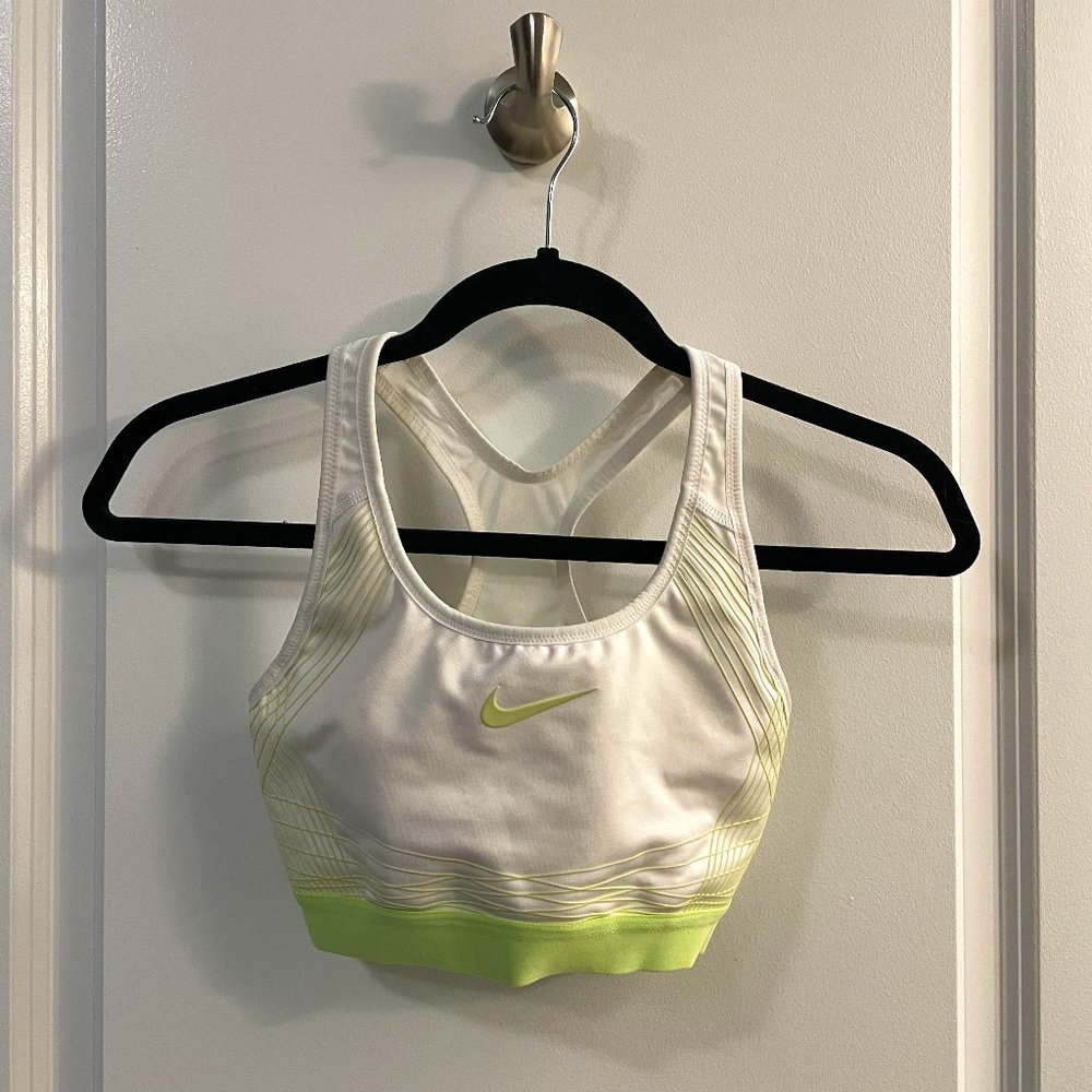 Nike size S sports bra light to medium impact